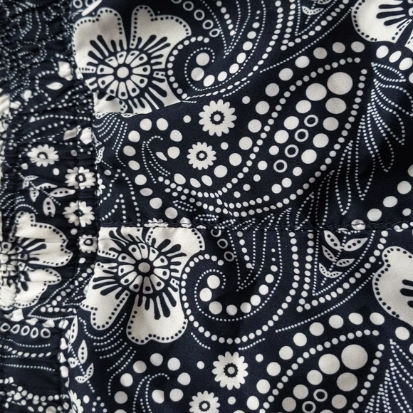 Old Navy Semi-Fitted Go Dry Spring Running Shorts XS Blue White - Picture 4 of 10